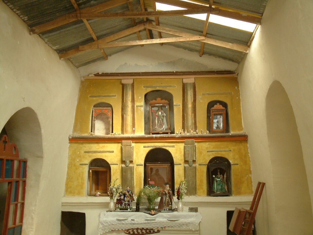 10-In the church of Coquesa.jpg - In the church of Coquesa